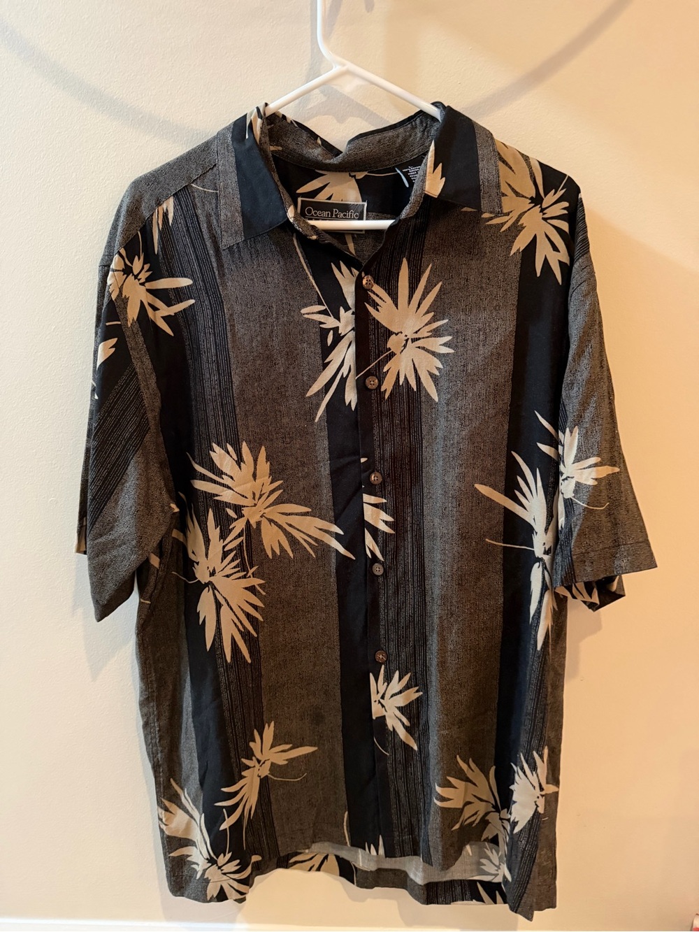 OP Men’s Black & Cream Short-Sleeve Tropical Button-Down Shirt